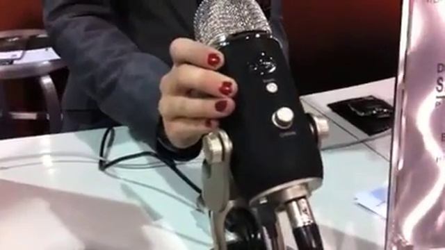 The Yeti Pro at CES 2011 смотреть онлайн