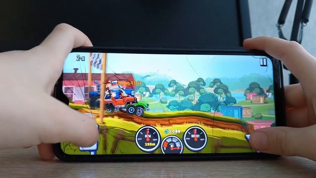 играю в свой старый телефон. ну, у меня 1 проблемка, я о удалила аккаунт на это видео. смотреть онлайн