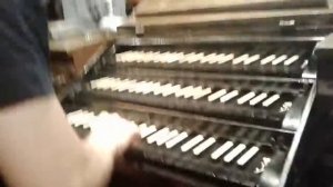 1 как научиться играть на органе ?на немецком языке