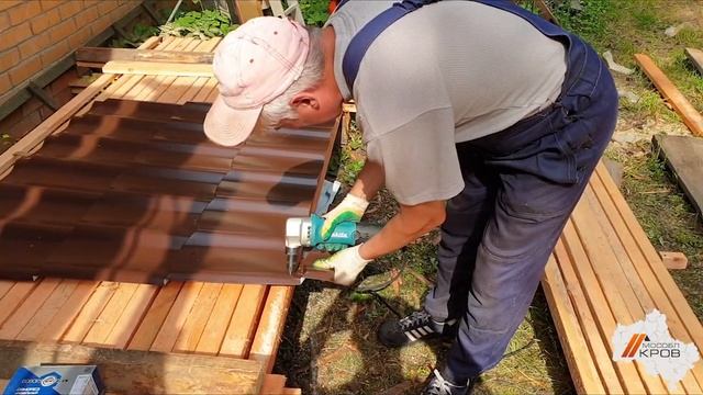 Замена старого покрытия на металлочерепицу(опять ремонт) смотреть онлайн