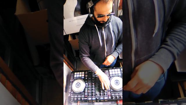 Mezclando cumbia con DJ...... JR&&&&& смотреть онлайн