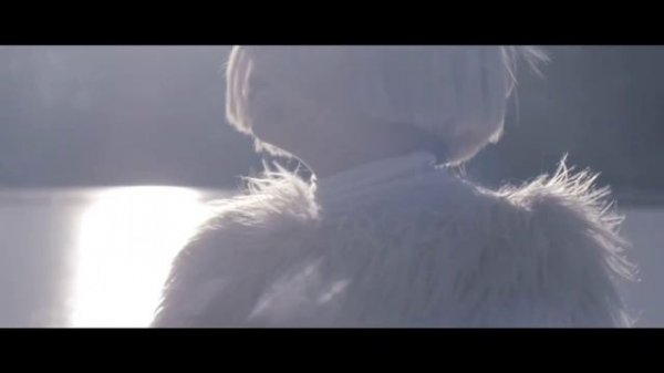 Aurora Runaway клип