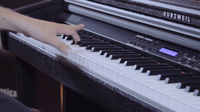 REVIEW / Piano Digital Kurzweil MP15 смотреть онлайн
