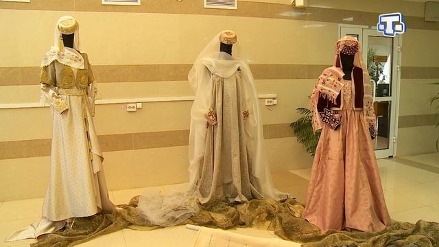 В библиотеке имени Франко мастерицы вышивки представили одни из лучших своих работ смотреть онлайн