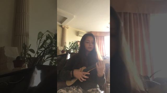 Учу вас играть на укулеле))) смотреть онлайн