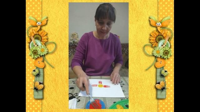 Фрагмент заняття з малювання "Килимок" (декоративне оздобення) /молодша група смотреть онлайн