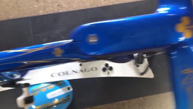 Check out this beautiful new blue and gold Colnago at Sammy's Bikes St. Charles! смотреть онлайн