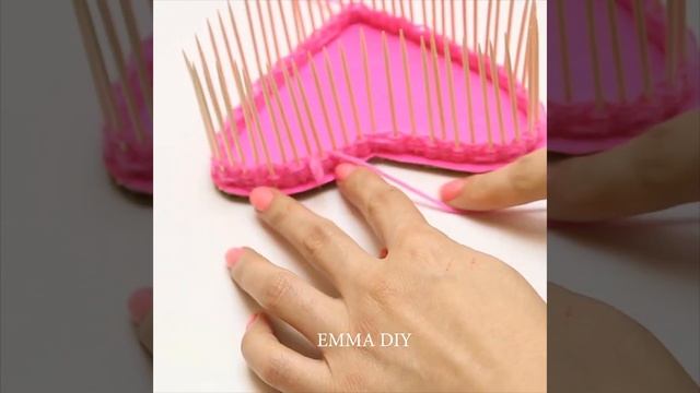 11 LOVELY CRAFTS WITH YARN смотреть онлайн