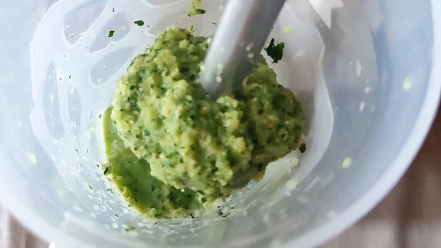 Rețeta Secretă pentru Slăbit și Detoxifiere: Băutura Minune cu Ghimbir, Lămâie și Castravete! смотреть онлайн