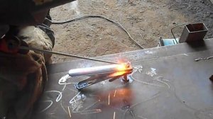 Как сварить тонкий металл менее 1 мм с зазором. Можно даже электродами 3 мм.