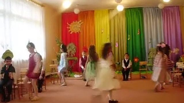 Тематичне заняття "Весна-чарівниця..." (част. 1) смотреть онлайн
