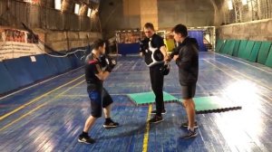 Бокс: 3 принципа работы с высоким соперником.