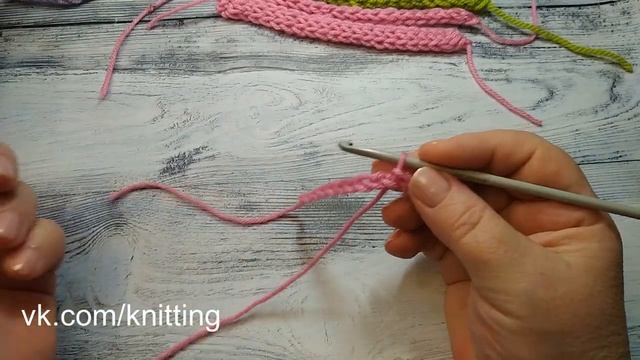 Как связать крючком завязки для шапочки. How to crochet beanie strings смотреть онлайн