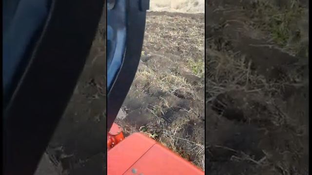 вспашка земли японский мини трактор смотреть онлайн