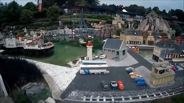 Legoland Windsor  -  Legoland Attractions - Miniland - Legoland UK