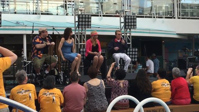 Star Trek the Cruise 2017 - Terry Farrell, Chase Masterson, & James Darren Poolside смотреть онлайн