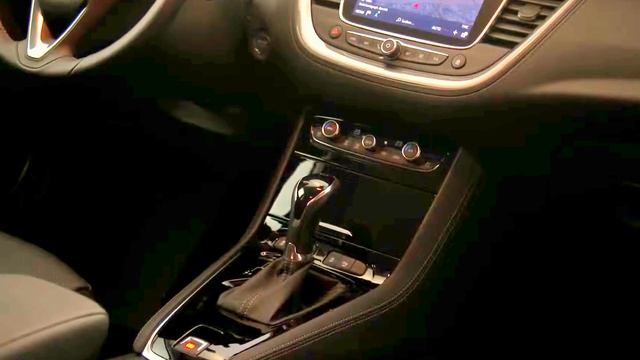 2018 Opel Crossland X VS 2018 Opel Grandland X & NEW смотреть онлайн