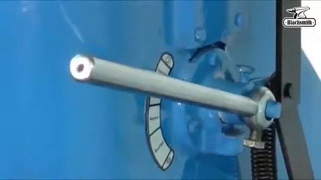 Кузнечный пневматический молот КМ1-16R смотреть онлайн