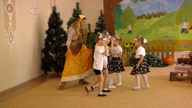 МДОУ Старобешевский ясли-сад "Улыбка" Старобешевского р-на театр. постановка Дело было в лесу смотреть онлайн