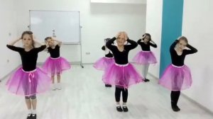 Губки бантиком бровки домиком