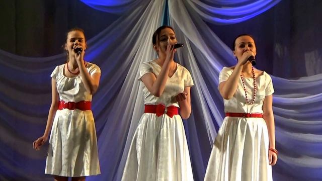 ЗАТО Озёрный Вокальный ансамбль "Карусель" Рано утром просыпаюсь я от глаз твоих"" смотреть онлайн