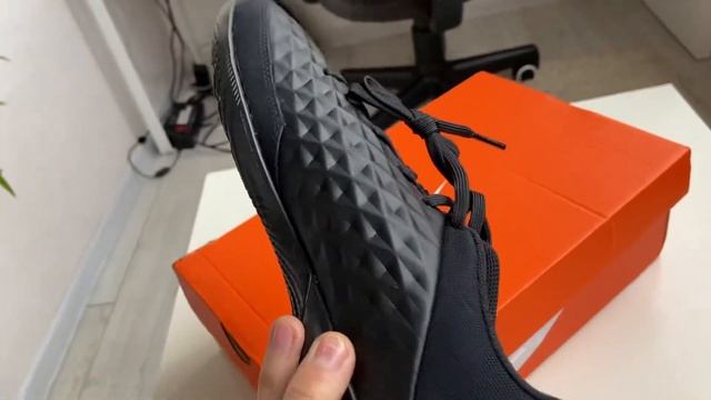 Nike Legend 8 academy IC футзалки быстрый обзор смотреть онлайн