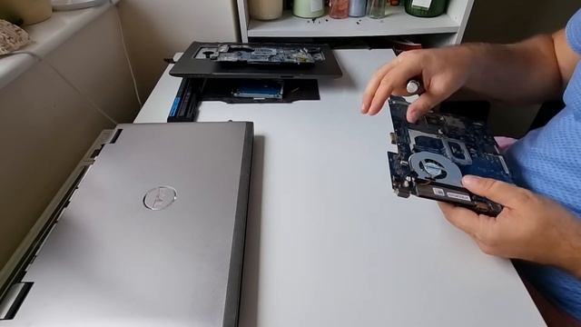 Dell Vostro 3560 Motherboard Replacement