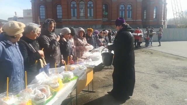Освящение куличей (Пасха 2019, Барнаул, Александро-Невский храм) смотреть онлайн