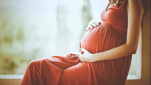 ОКОЛОПЛОДНЫЕ ВОДЫ ВО ВРЕМЯ БЕРЕМЕННОСТИ | Что нужно знать о водах при беременности смотреть онлайн