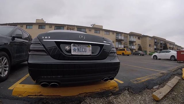 Mercedes S63 AMG W221 Cold Start