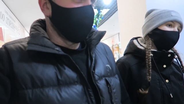 Застряли в лифте? Смотрим на свадебное платье ? смотреть онлайн