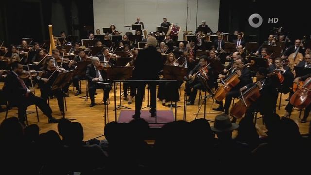 Vals Sobre las Olas - Orquesta Sinfónica del IPN, México | OSIPN 50 Aniversario смотреть онлайн