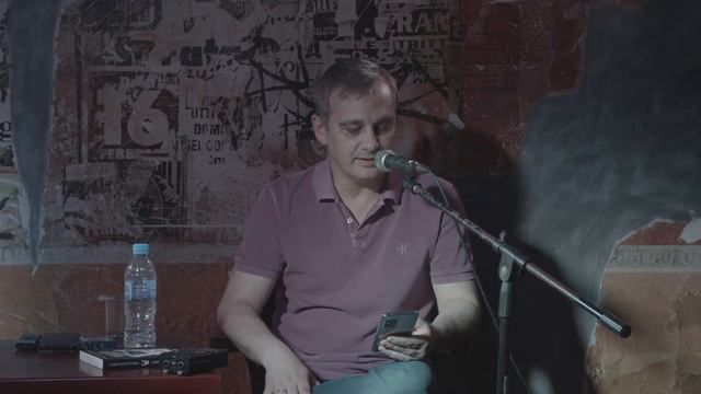 Радослав Парушев в Литературен салон Spirt & Spirit смотреть онлайн