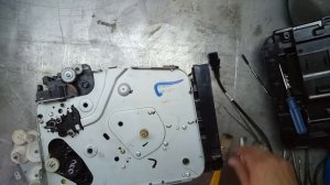 МФУ samsung scx-3205 - не берет бумагу.