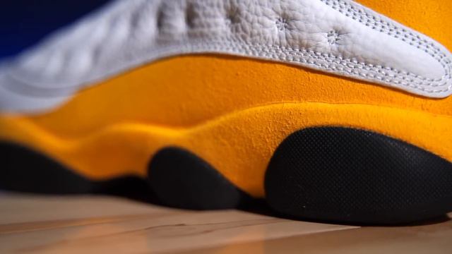 Air Jordan 13 Del Sol смотреть онлайн