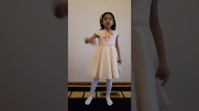 Катюша поёт девочка туркменка первоклассница смотреть онлайн