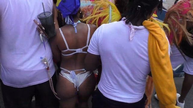 CARNIVAL 2019 - BEST CARIBBEAN WEST INDIAN GIRL CARNIVAL DANCER IN THE WORLD DANCEHALL QUEEN ROYAL смотреть онлайн