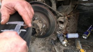 ПРИ КАКОЙ ТОЛЩИНЕ   МЕНЯЮТ ТОРМОЗНЫЕ ДИСКИ