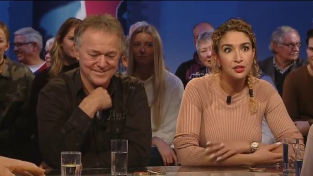 Thuis bij Soundos - FRITS S08A12 смотреть онлайн