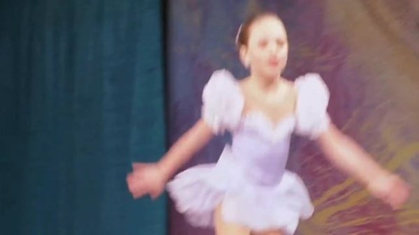 Maddie Ziegler- Cry (full solo)