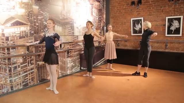 Ошибки у СТАНКА. Типичные проблемы "любителей" разбираем с балериной Элеонорой Богдановой смотреть онлайн