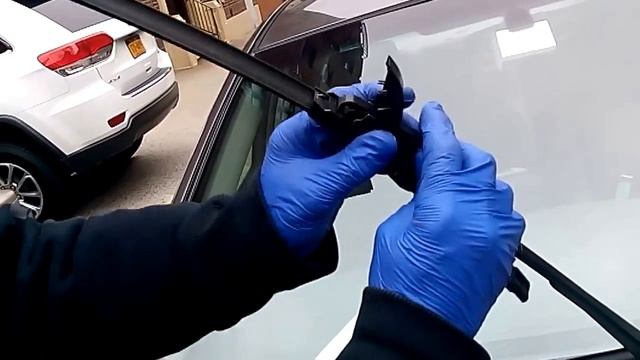 HOW TO replace windshield wipers Toyota corolla смотреть онлайн