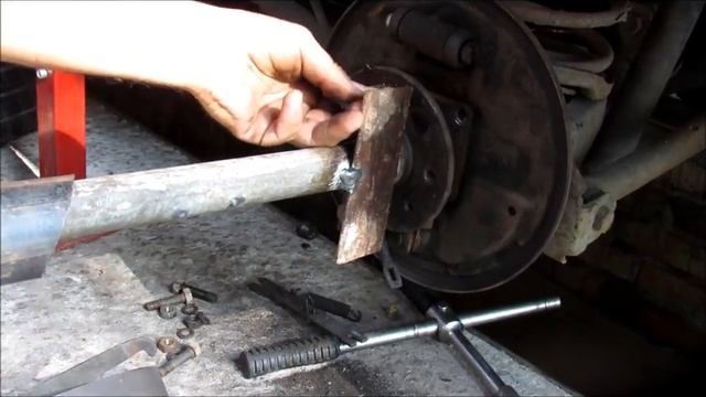 Как вытащить полуось с заднего моста смотреть онлайн