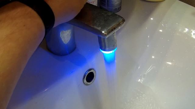 Насадка рассеиватель светодиодная на кран купить смотреть онлайн