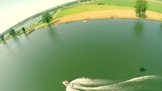 Parachute + Rope + Boat = DIY Parasailing // Teem Originals смотреть онлайн
