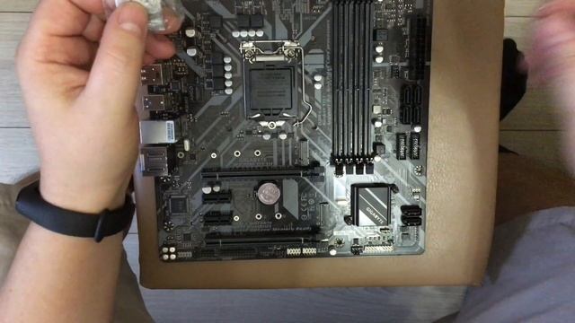 Обзор и установка кулера DEEPCOOL GAMMAX 400 смотреть онлайн