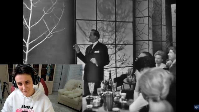 ГОЛУБЫЕ ОГОНЬКИ??  КАК ЭТО БЫЛО В 60-70Е?