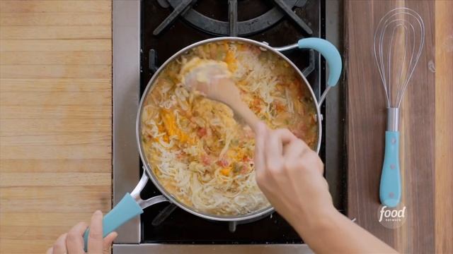 The Pioneer Woman Makes Pepperoni Pizza Queso | The Pioneer Woman | Food Network смотреть онлайн