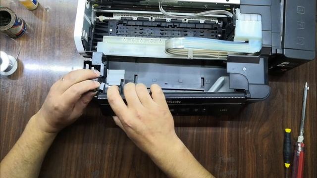 Reparacion de Impresora EPSON L355 Problema de BOTON POWER y DIODOS смотреть онлайн