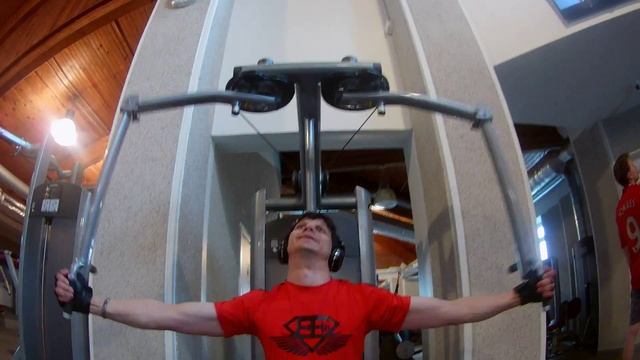 разминка грудных мышц в тренажере тэкпэт смотреть онлайн